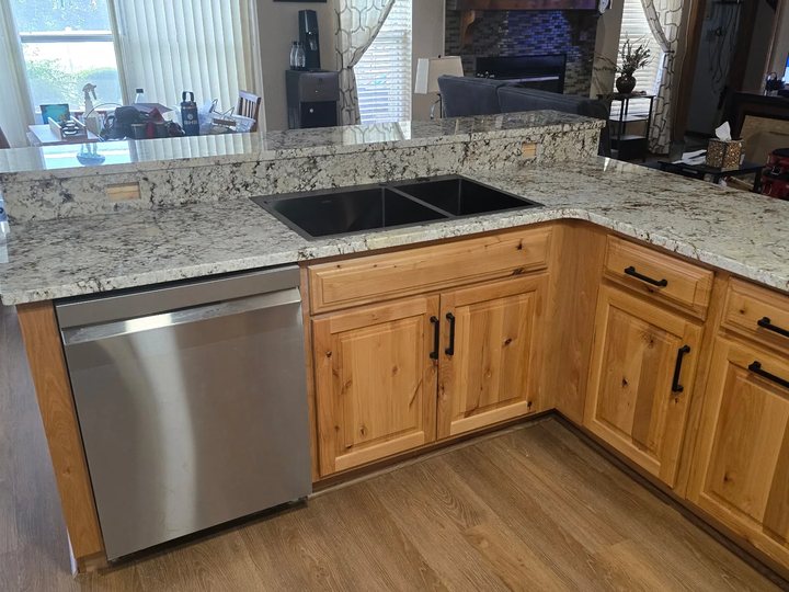 A kitchen remodel finished by Evins Construction